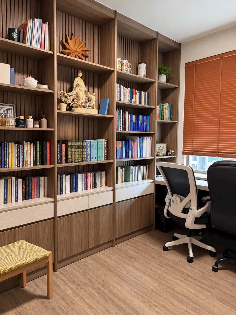 Em đang trống sẵn 2pn 2wc 75m2  Thiết kế 1PN và 1 phòng làm việc riêng  Delasol - số 1 Tôn Thất Thuyết 